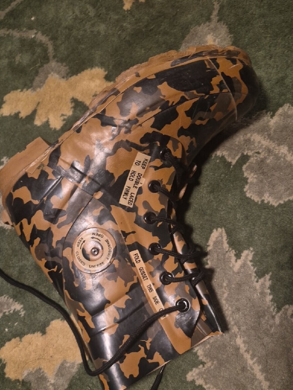Camouflage Men's Rain Boots - Brown Camo - Picture 4 of 10